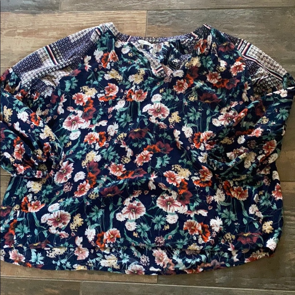Woman’s top